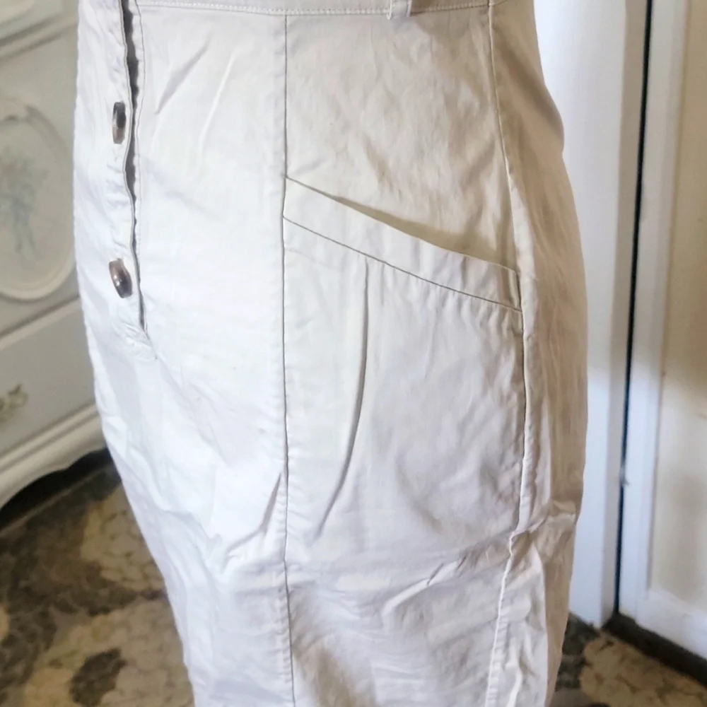 H&M - Picture 4 of 13